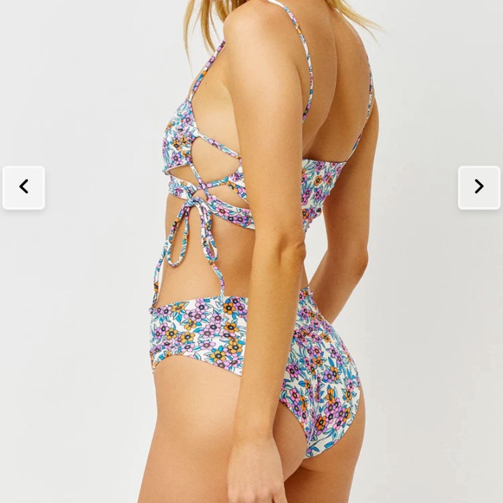 NWT Frankie’s Bikinis Gavin Floral Cheeky Bikini Bottom (xs) Flower Farm